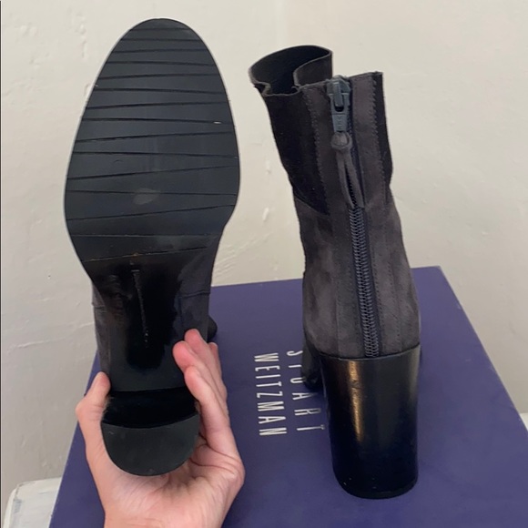 Stuart Weitzman, Select, slate grey suede bootie - Picture 5 of 7